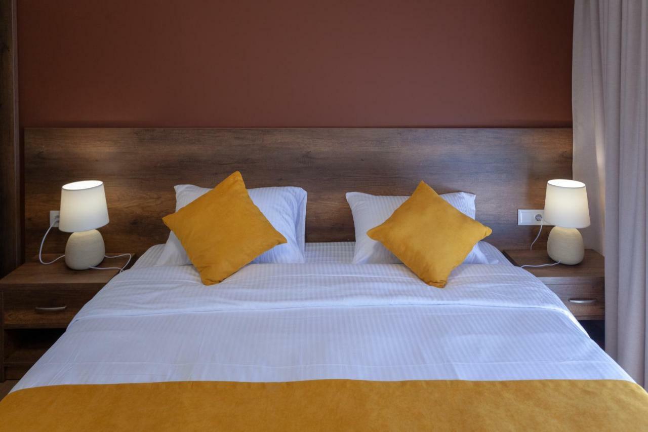Hotel Avenue 106 Tbilisi Exterior photo